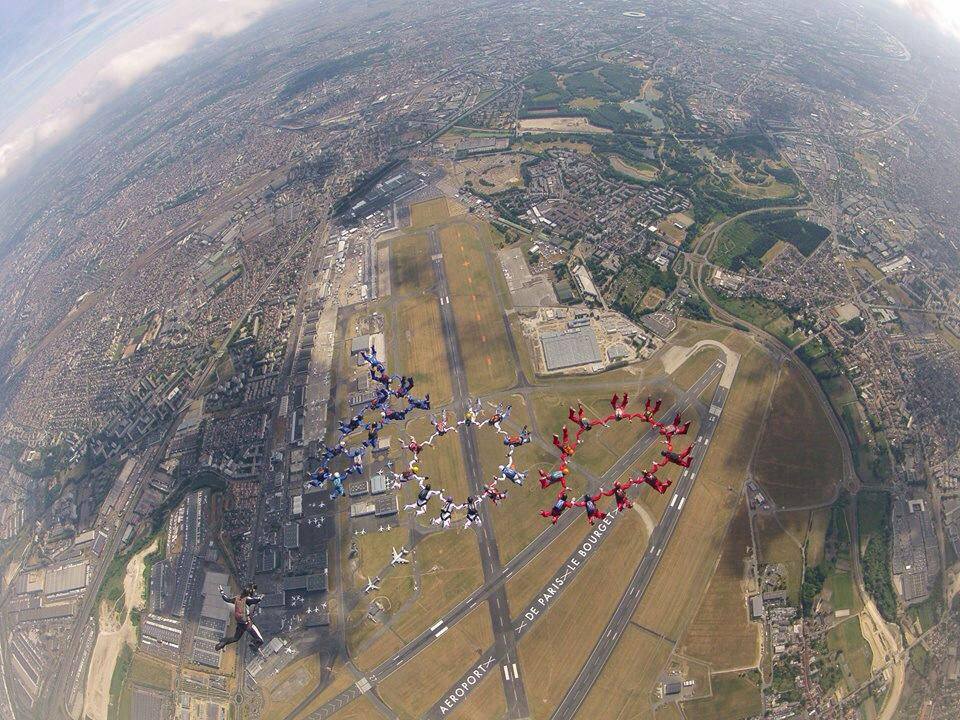 Salon-International-de-l'Aéronautique-et-de-l'Espace-2015
