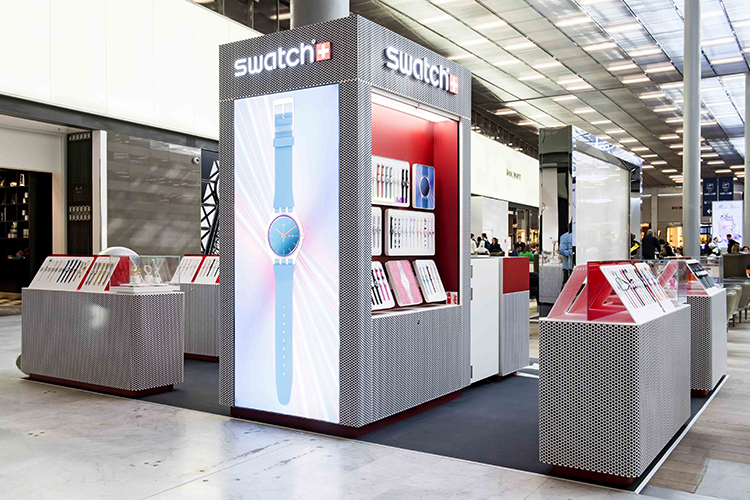 Deux Swatch Store à l'aéroport Paris Charles de Gaulle - Paris Aéroport