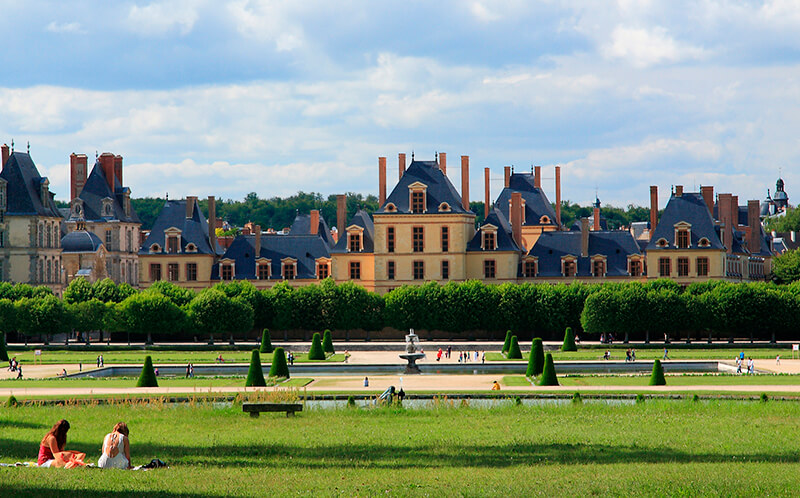 Versailles