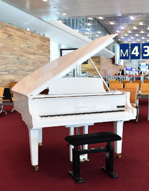 Piano, Paris Aéroport
