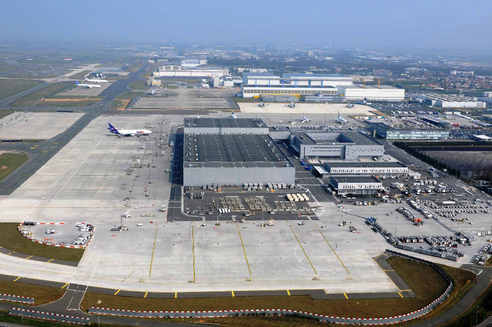 FedEx 2 - copyright Aéroports de Paris